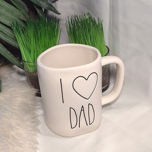 Rae Dunn I love Dad Mug